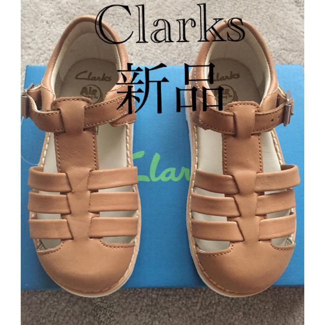クラークス キッズ サンダル 靴 新品 革 タンレザー | フリマアプリ ラクマ