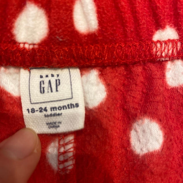 babyGAP(ベビーギャップ)の長袖パジャマ　GAP 冬用　フリース素材 キッズ/ベビー/マタニティのベビー服(~85cm)(パジャマ)の商品写真