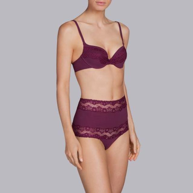 80B+XL☆Andres Sarda　アンドレサルダ海外高級ラ レディースの下着/アンダーウェア(ブラ&ショーツセット)の商品写真