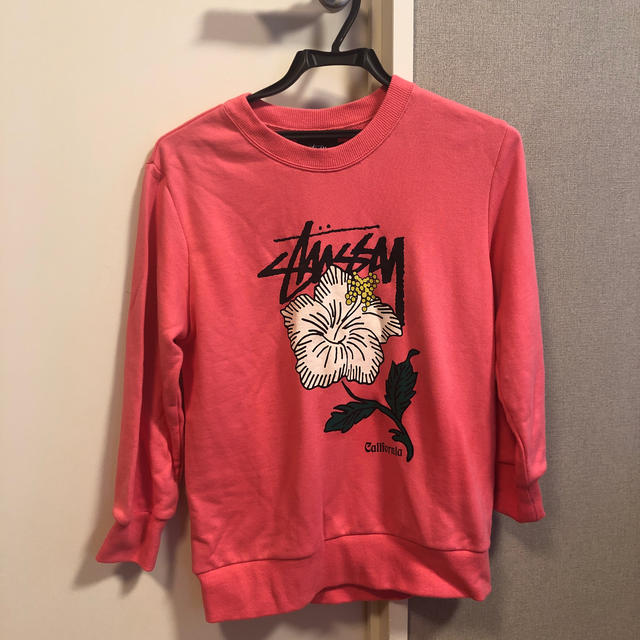 STUSSY(ステューシー)のstussy トップス レディースのトップス(トレーナー/スウェット)の商品写真