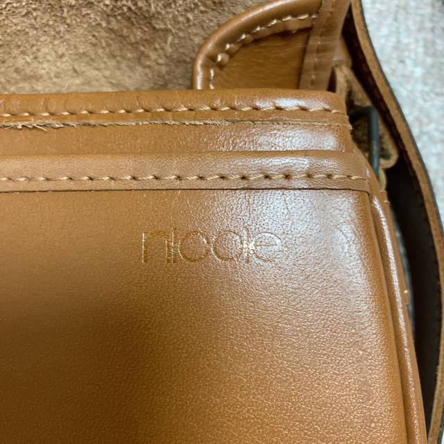 NICOLE(ニコル)のNICOLE本革ショルダーバッグ レディースのバッグ(ショルダーバッグ)の商品写真