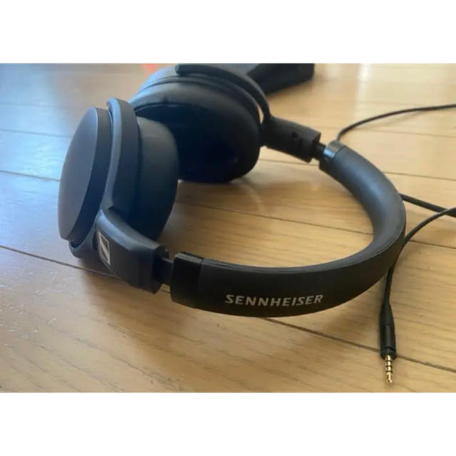 SENNHEISER(ゼンハイザー)のゼンハイザー　hd4.50se ノイズキャンセリング スマホ/家電/カメラのオーディオ機器(ヘッドフォン/イヤフォン)の商品写真