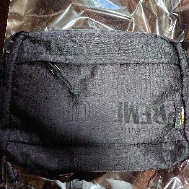 Supreme(シュプリーム)のsupreme shoulder bag 19 ss 未使用 メンズのバッグ(ショルダーバッグ)の商品写真