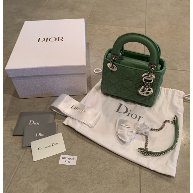 10/18迄限定SALE 新品！DIOR 定番Lady diorスモール