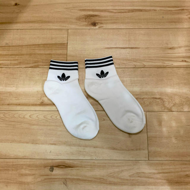 adidas(アディダス)のadidas 靴下 1足分 TREFOIL ANKLE SOCKS レディースのレッグウェア(ソックス)の商品写真