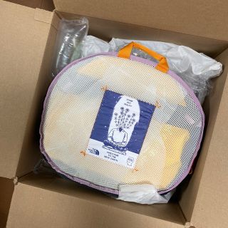 ノースフェイス x ブレインデッド コラボ ダッフルバッグS ホワイト