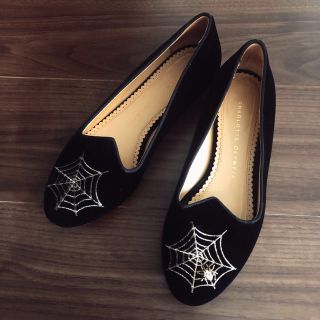 シャルロットオリンピア(Charlotte Olympia)のcharlotte olympia スパイダー パンプス 刺繍 クモの巣 ウェブ(ハイヒール/パンプス)