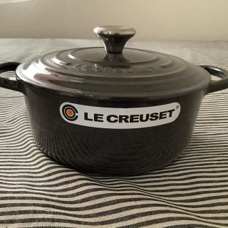 ルクルーゼ(LE CREUSET)の【専用】ルクルーゼ ココットロンド 20センチ ミッドナイトグレイ(鍋/フライパン)