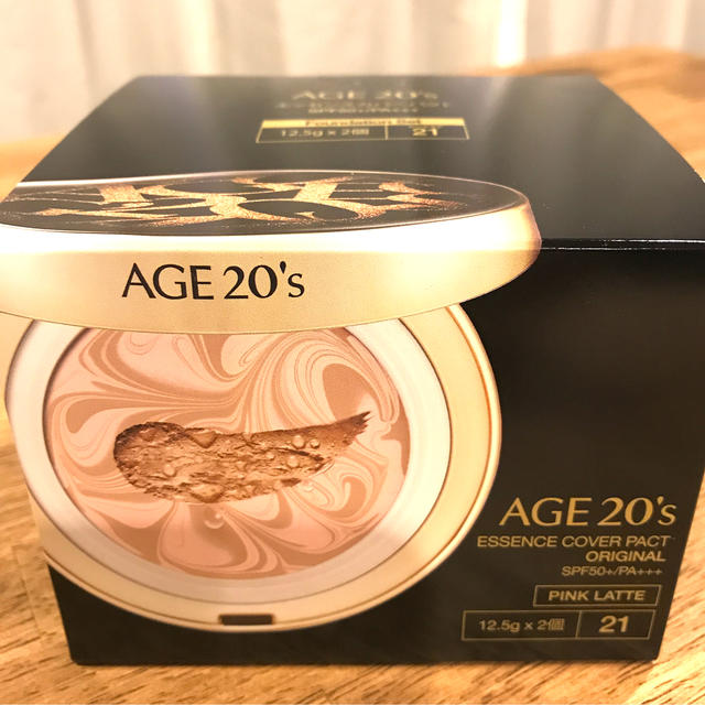 AGE20's エッセンス カバー パクト オリジナル コスメ/美容のベースメイク/化粧品(ファンデーション)の商品写真