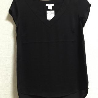 エイチアンドエム(H&M)の新品 H&M☆トップス(シャツ/ブラウス(半袖/袖なし))