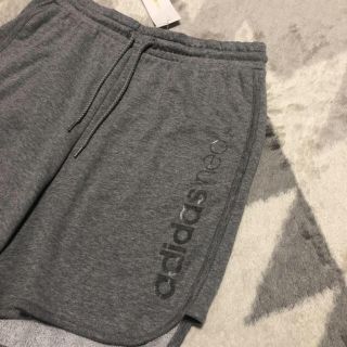 アディダス(adidas)の［新品］adidas ショートパンツ　レディース   XL(ショートパンツ)