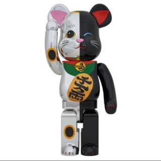 メディコムトイ(MEDICOM TOY)のBE@RBRICK 1000% 招き猫 黒 銀 ベアブリック(その他)