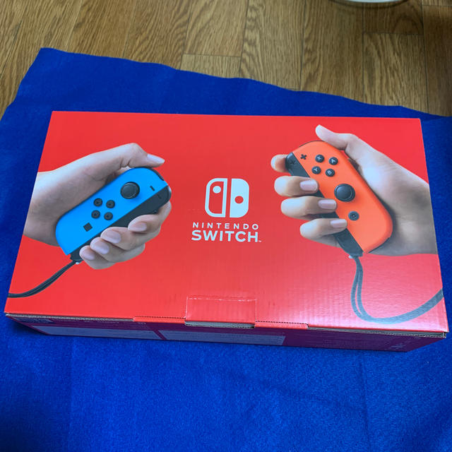 Nintendo Switch JOY-CON(L) ネオンブルー　新品未開封 エンタメ/ホビーのゲームソフト/ゲーム機本体(家庭用ゲーム機本体)の商品写真