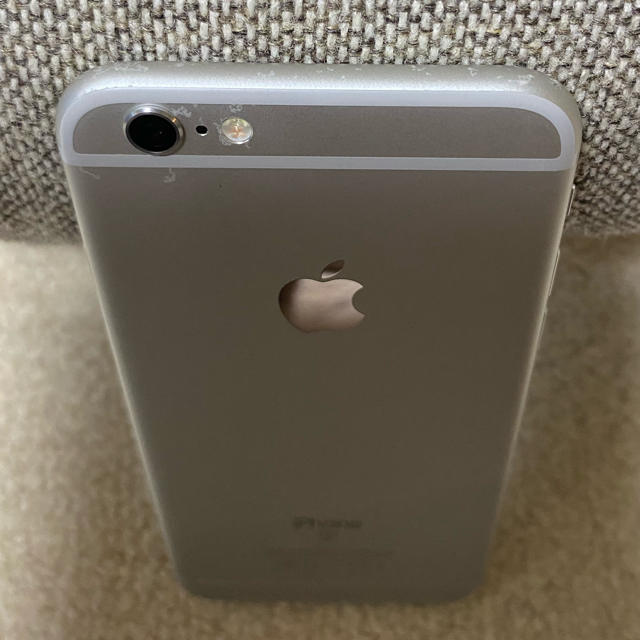 iPhone 6s Silver 16 GB SIMフリー 2