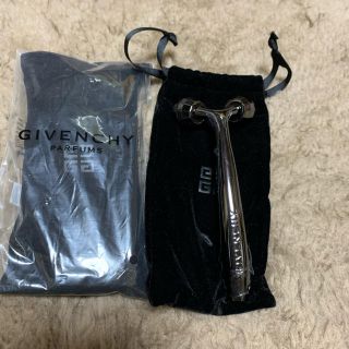 【新品未使用】GIVENCHY マッサージ 美顔 ローラー　ノベルティ