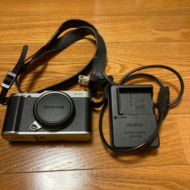 FUJIFILM X-A1 ボディ