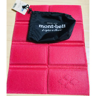 モンベル(mont bell)のmont・bell コンパクトフォームパッド　レッド(登山用品)