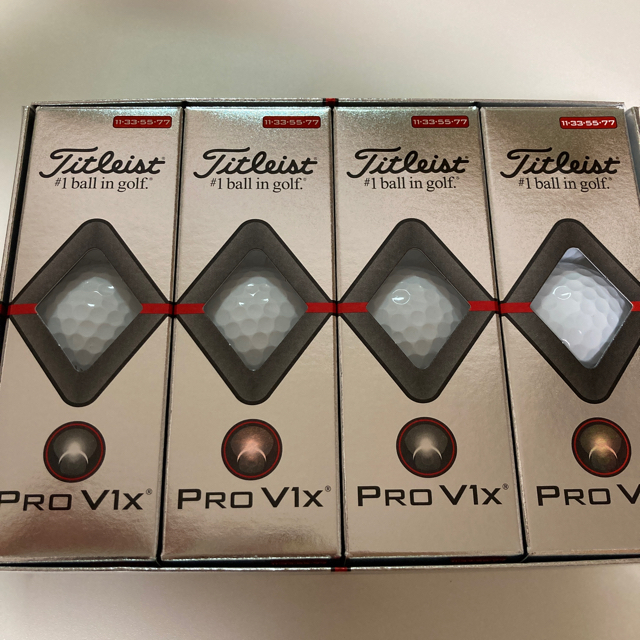 Titleist(タイトリスト)の【2箱セット】タイトリスト V1x2019年モデル新品  ホワイト スポーツ/アウトドアのゴルフ(その他)の商品写真