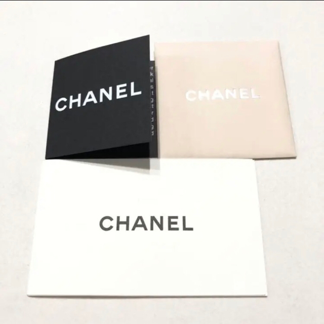 CHANEL 長財布　エナメル　ブラック