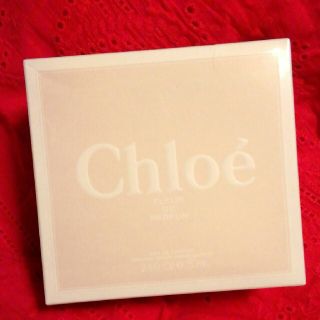 クロエ(Chloe)のChloeクロエ　　フルールドパルファム75ml新品未開封香水　定価14700円(香水(女性用))