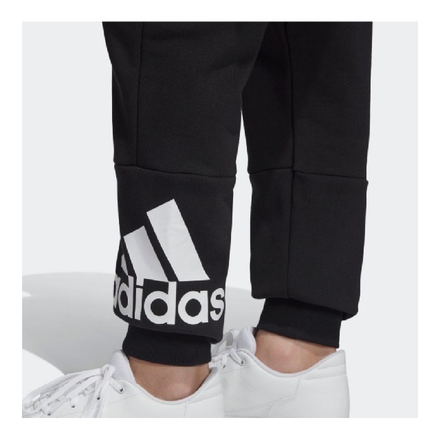 adidas(アディダス)の新品 adidas パンツ 150 140 キッズ/ベビー/マタニティのキッズ服男の子用(90cm~)(パンツ/スパッツ)の商品写真