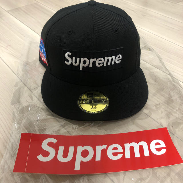 Supreme(シュプリーム)のsupreme newera ブラック　57.7cm メンズの帽子(キャップ)の商品写真