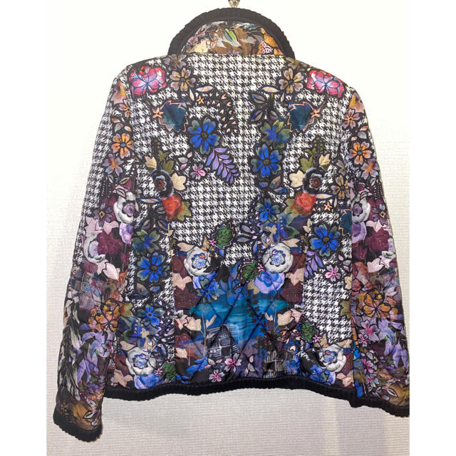 リオラ Liola イタリア製中綿ジャケット レディースのジャケット/アウター(その他)の商品写真
