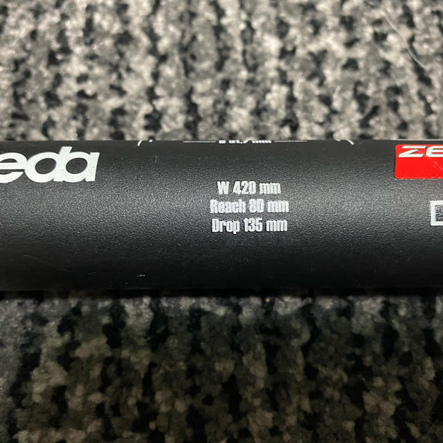 DEDA ZERO100 ドロップハンドルシャロー 幅外-外420 スポーツ/アウトドアの自転車(パーツ)の商品写真