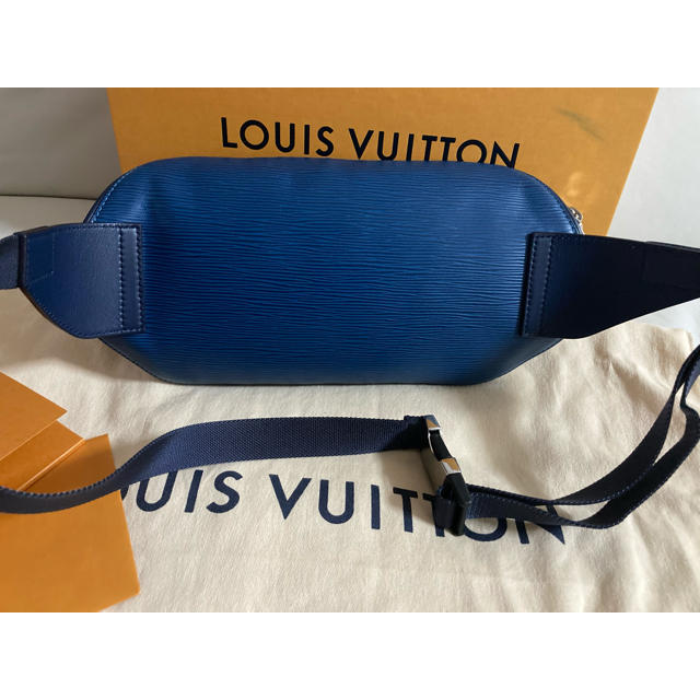 Louis Vuitton サークルロゴ エピ バムバッグ M53301