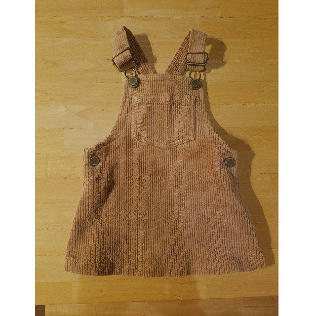 NEXT(ネクスト)のNEXTコーデュロイジャンパースカート キッズ/ベビー/マタニティのベビー服(~85cm)(ワンピース)の商品写真