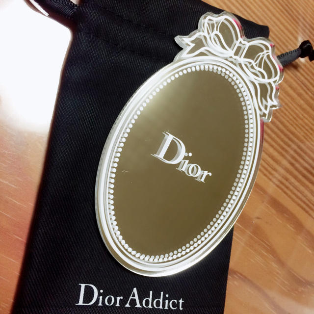 Dior(ディオール)の✴︎非売品✴︎ ディオールミラー コスメ/美容のコスメ/美容 その他(その他)の商品写真