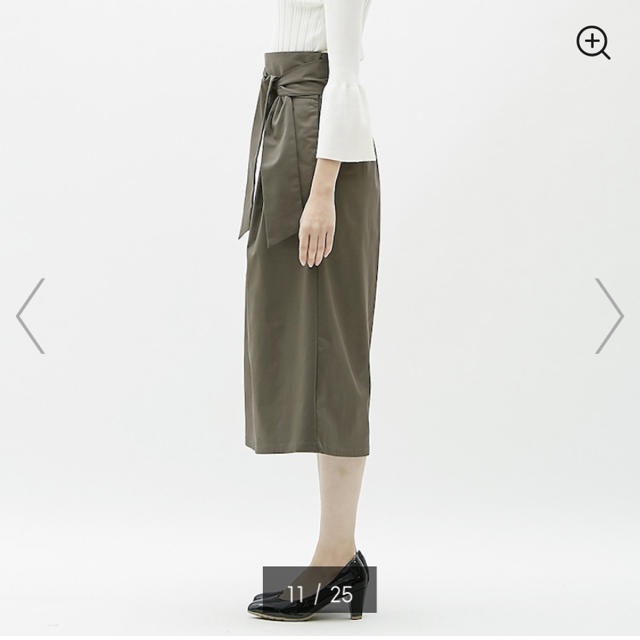 GU(ジーユー)のチノベルト付きハイウエストひざ丈スカート レディースのスカート(ひざ丈スカート)の商品写真