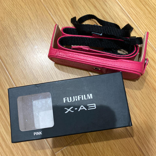 富士フイルム(フジフイルム)のFUJIFILM X-A3 ショルダーストラップ スマホ/家電/カメラのカメラ(ケース/バッグ)の商品写真