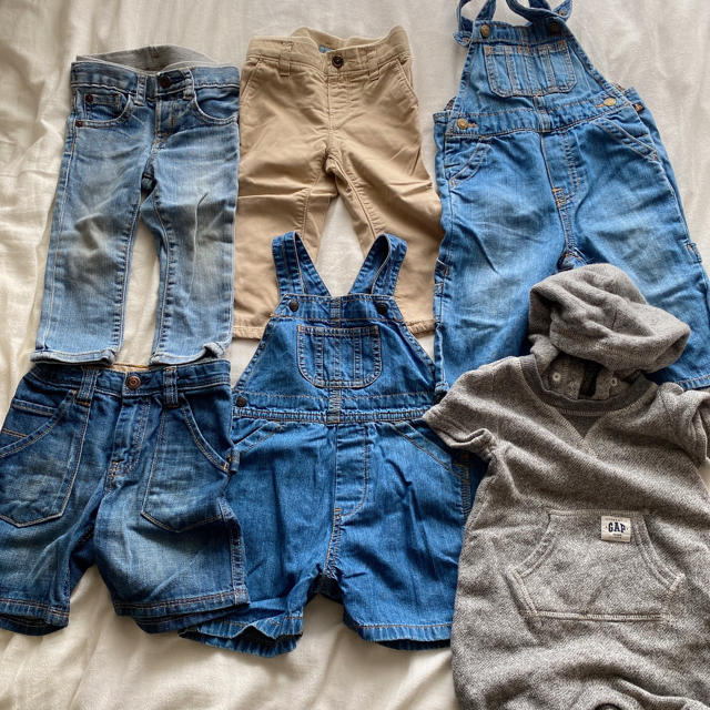 babyGAP(ベビーギャップ)の美品　ベビーギャップ　6点セット　80 デニム　オーバーオール　スエット　gap キッズ/ベビー/マタニティのベビー服(~85cm)(パンツ)の商品写真