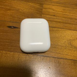 アップル(Apple)のApple AirPods 充電ケースのみ(ヘッドフォン/イヤフォン)