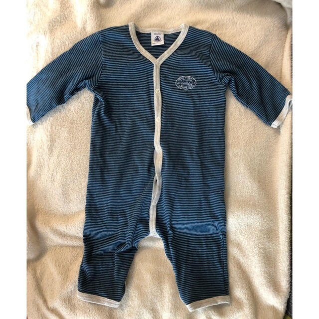 PETIT BATEAU(プチバトー)のロンパース　70サイズ　プチバトー キッズ/ベビー/マタニティのベビー服(~85cm)(カバーオール)の商品写真