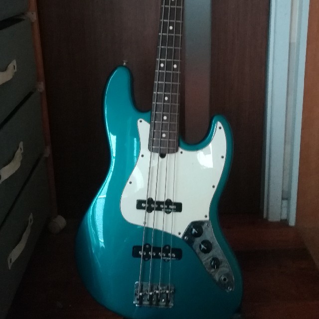 Fender(フェンダー)のFender USA JAZZ BASS 楽器のベース(エレキベース)の商品写真