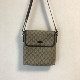 グッチ(Gucci)のGUCCI ショルダーバック 美品(ショルダーバッグ)