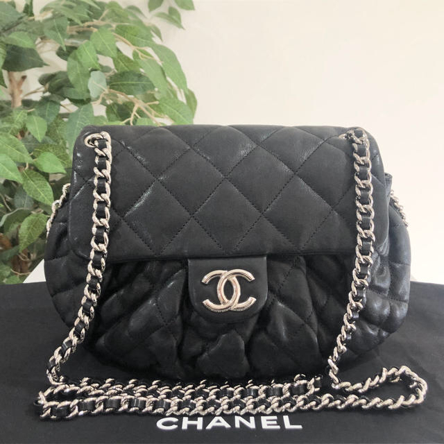 CHANEL(シャネル)のここ様専用シャネル ラムスキン マトラッセ チェーンアラウンド ショルダー レディースのバッグ(ショルダーバッグ)の商品写真