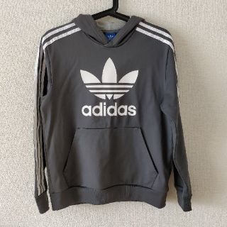 アディダス(adidas)のアディダスパーカー(ジャケット/上着)