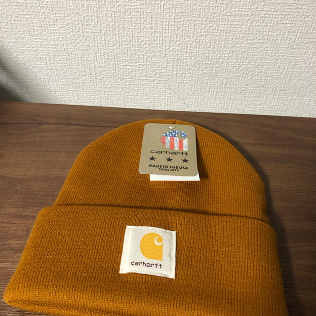 carhartt(カーハート)の【週末限定値下げ】carharttカーハート ニット帽 レディースの帽子(ニット帽/ビーニー)の商品写真