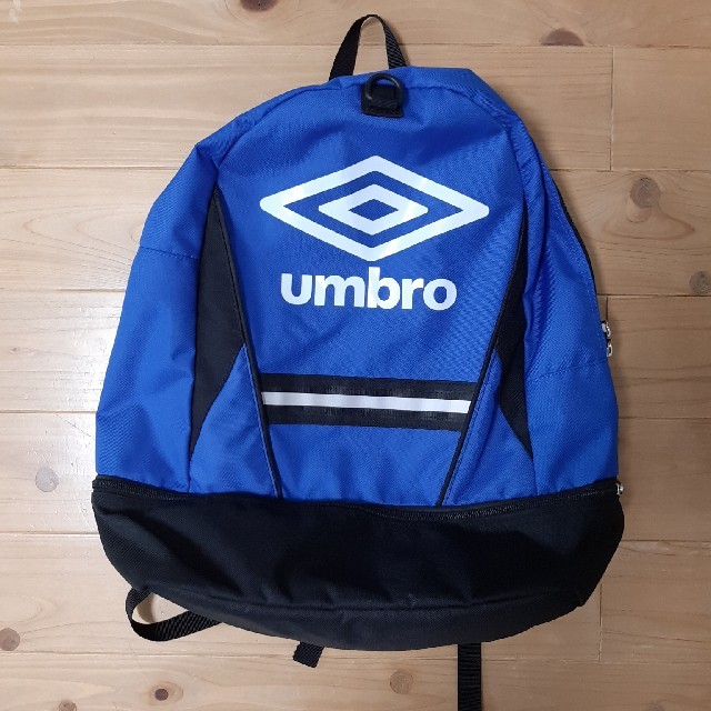 UMBRO(アンブロ)のｱﾝﾌﾞﾛﾘｭｯｸ☆ キッズ/ベビー/マタニティのこども用バッグ(リュックサック)の商品写真