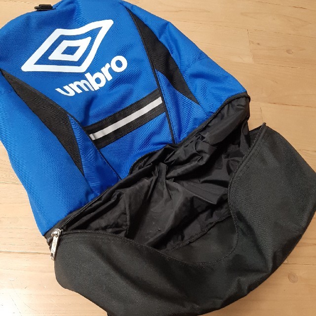 UMBRO(アンブロ)のｱﾝﾌﾞﾛﾘｭｯｸ☆ キッズ/ベビー/マタニティのこども用バッグ(リュックサック)の商品写真