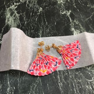 ピアス(ピアス)