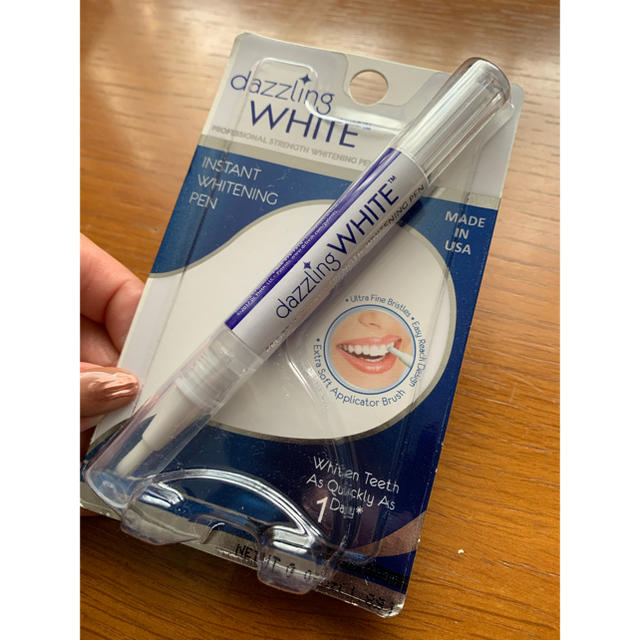 dazzling WHITE 歯のホワイトニング コスメ/美容のオーラルケア(歯磨き粉)の商品写真