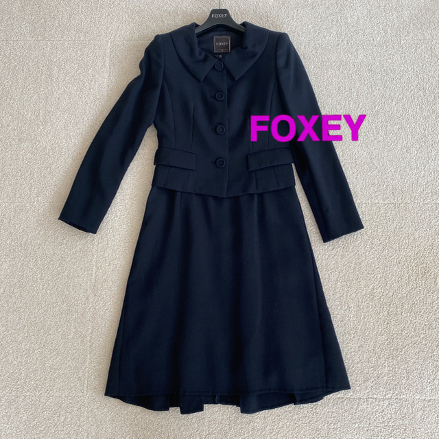 FOXEY(フォクシー)のFOXEY フォーマルスーツ レディースのフォーマル/ドレス(スーツ)の商品写真