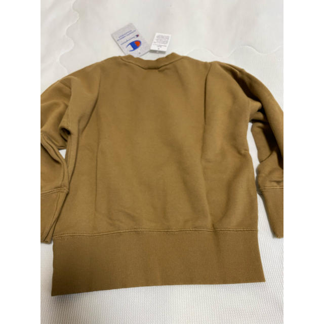 Champion(チャンピオン)の新品　キッズ　champion トレーナー　スウェット　ブラウン　120 キッズ/ベビー/マタニティのキッズ服男の子用(90cm~)(Tシャツ/カットソー)の商品写真