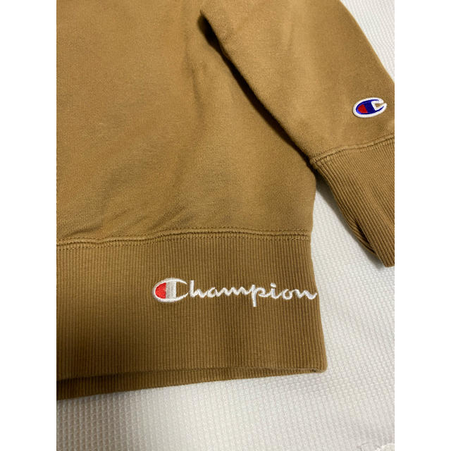 Champion(チャンピオン)の新品　キッズ　champion トレーナー　スウェット　ブラウン　120 キッズ/ベビー/マタニティのキッズ服男の子用(90cm~)(Tシャツ/カットソー)の商品写真