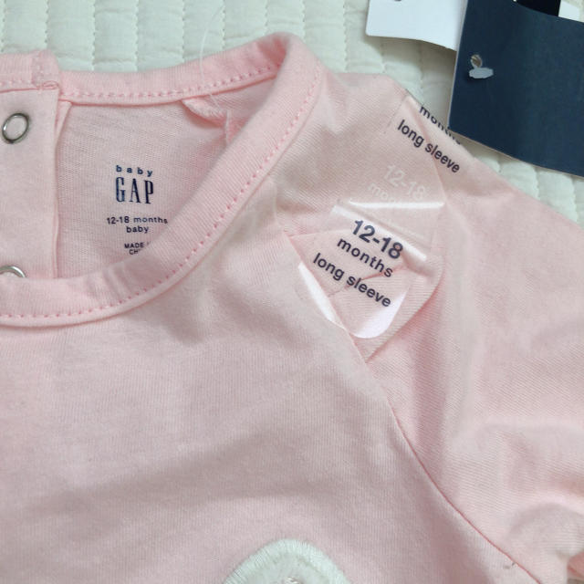 babyGAP(ベビーギャップ)の新品！babyGAP キツネさんロンパース  12-18m キッズ/ベビー/マタニティのベビー服(~85cm)(ロンパース)の商品写真