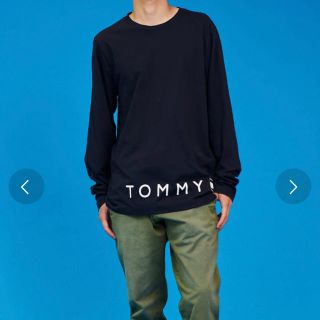 トミーヒルフィガー(TOMMY HILFIGER)の【オンライン限定】ロゴロングスリーブTシャツ　10月初旬購入　ユニセックス可(Tシャツ/カットソー(七分/長袖))